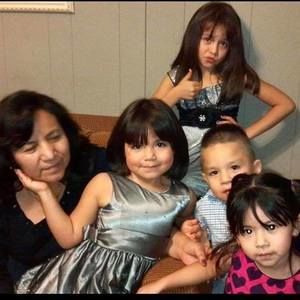 Meet your Posher, Yolanda